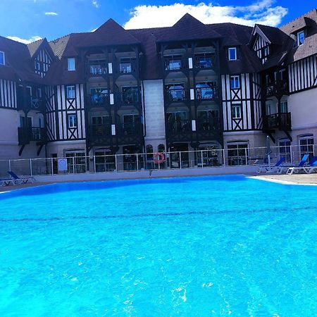 Magnifique Appartement 2 Pieces ドーヴィル エクステリア 写真